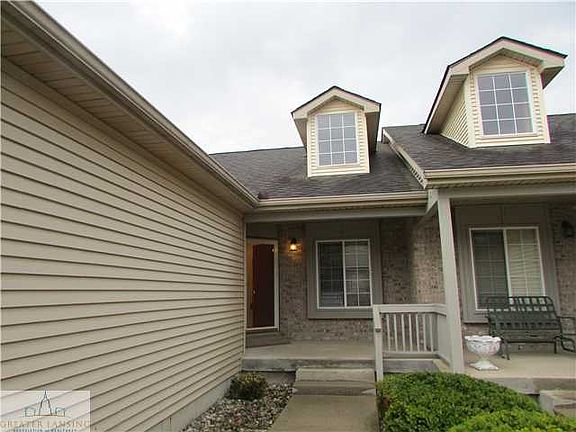 2nd image of 1823 Willow Creek Dr