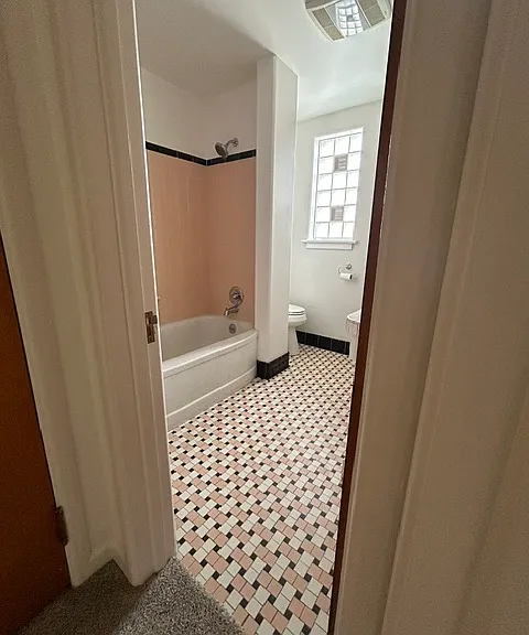 849 Wilson St — Photo 8