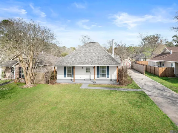 11186 Henson Dr, Greenwell Springs, LA 70739