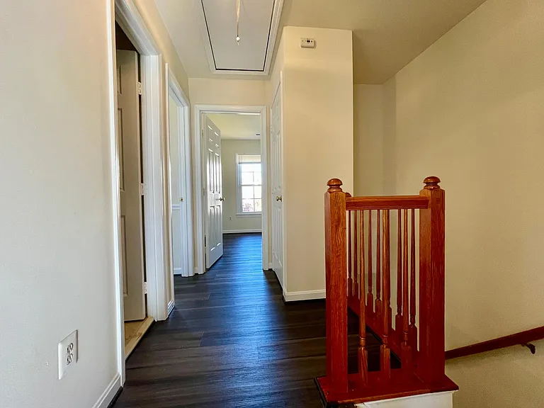 5833 Watermark Cir — Photo 11