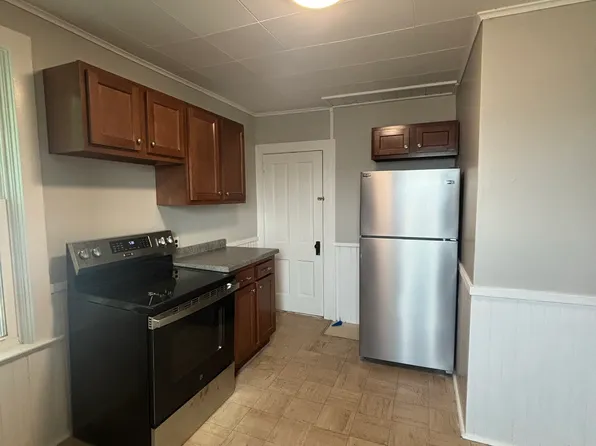 201 E South Ave #1, Houghton, MI 49931