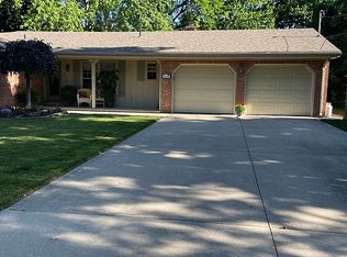 1115 Charles St, Bowling Green, OH 43402