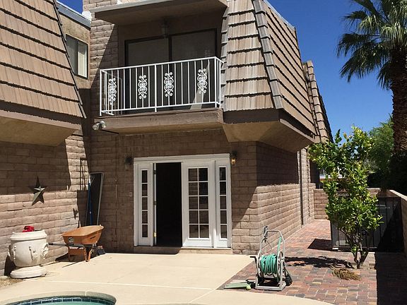 4th image of 925 Vegas Valley Dr APT A