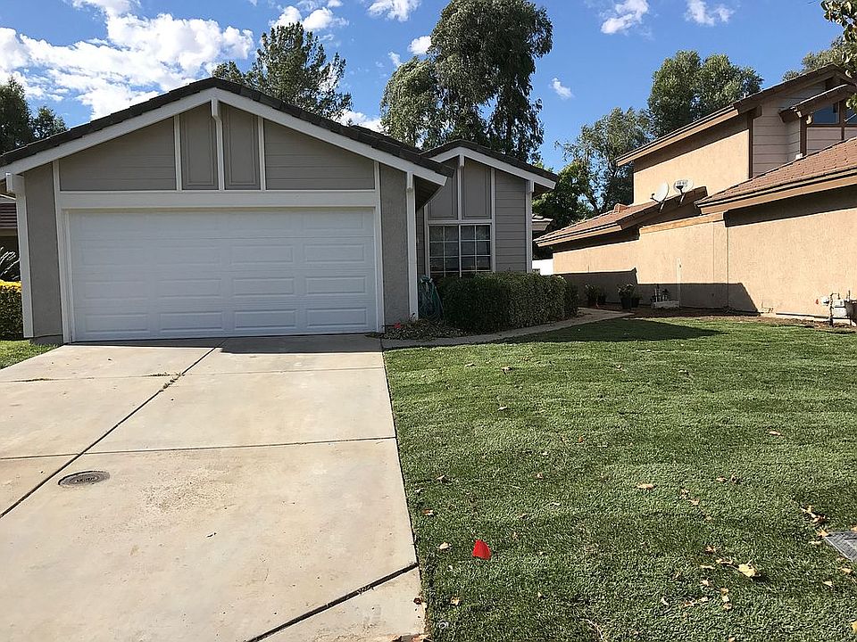 2nd image of 31568 Corte Salinas