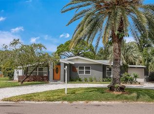 1026 Farragut Dr N, Saint Petersburg, FL 33710