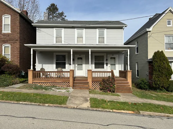 810 Mulberry St, Scottdale, PA 15683