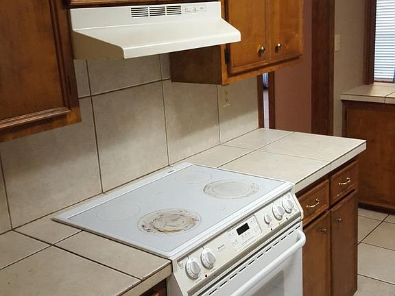 Kitchen range
