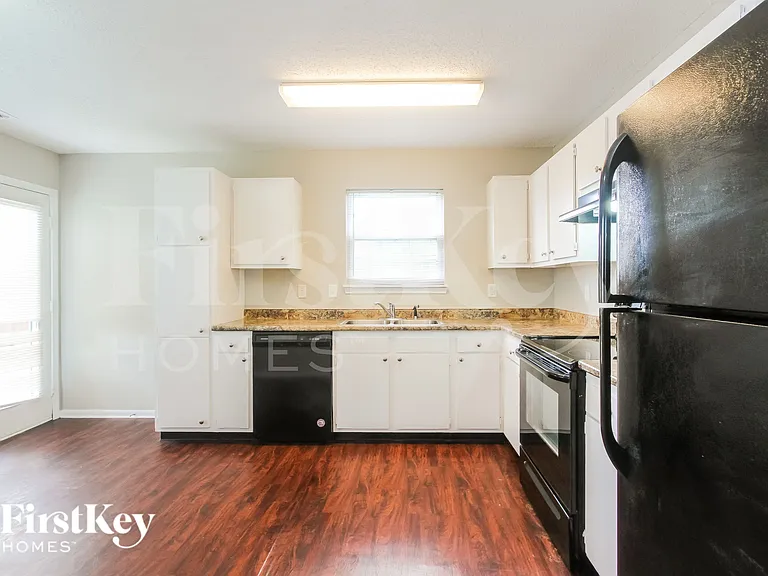 4007 Magnolia Dr — Photo 5