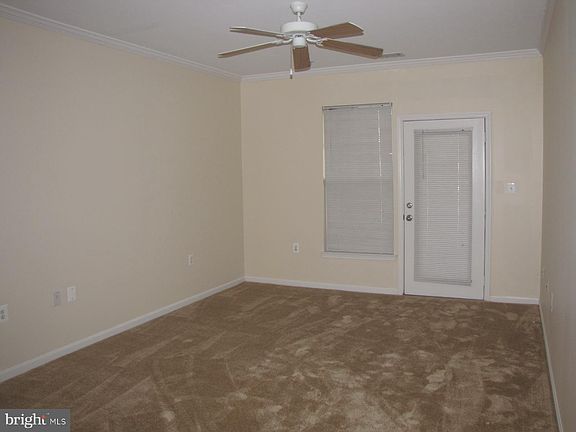 5th image of 5117A Travis Edward Way