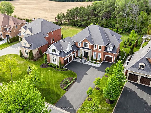 2nd image of 18 Wyndance Way