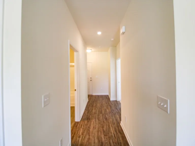 13791 Hill Place Ln — Photo 3
