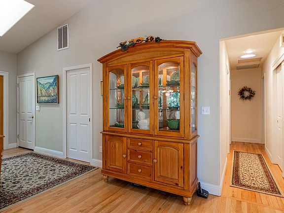 3rd image of 18870 Tiffeni Dr
