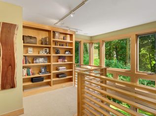 1654 Woodgate Ln, Eagan, MN 55122