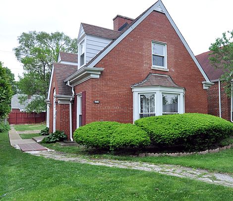 1st image of 9741 S Claremont Ave