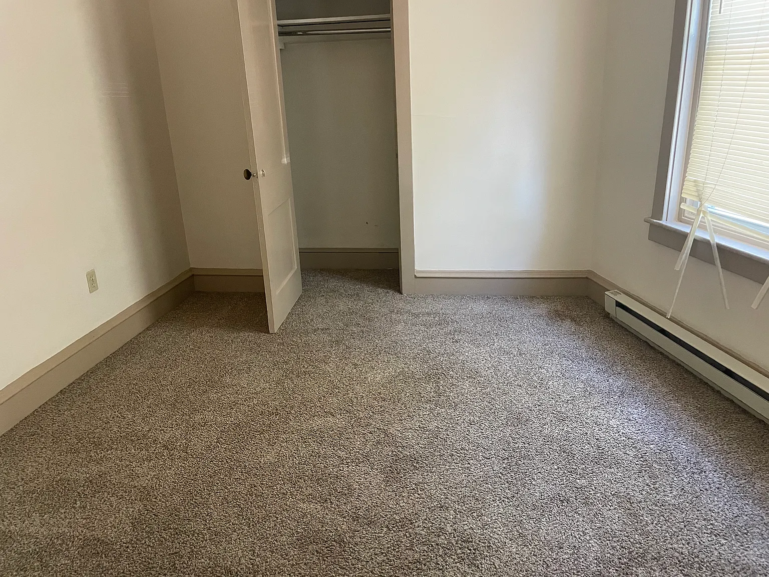 1 bed, 625 sqft, $1,200 — Photo 4