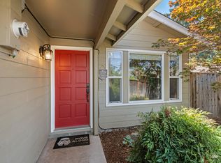 1486 Lawnridge St, Medford, OR 97504