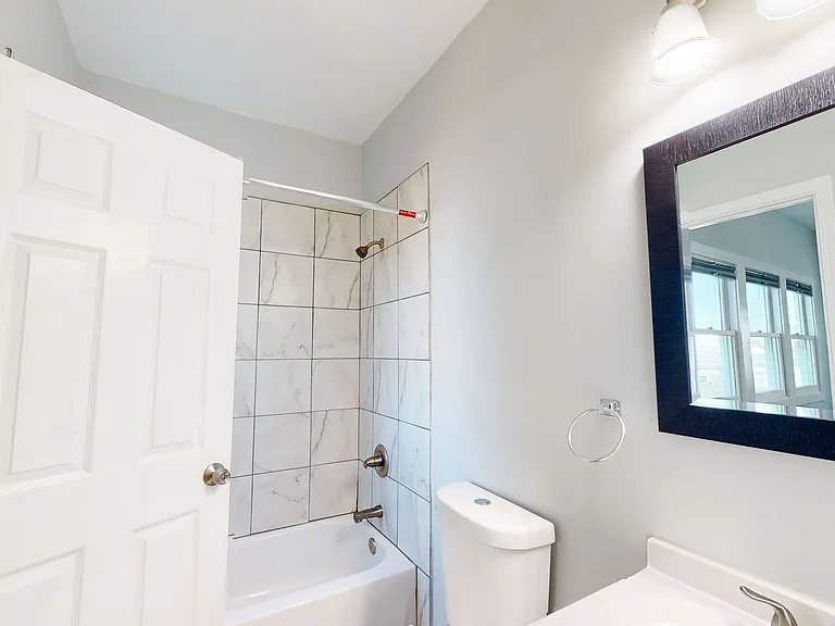 1411-1413 Peralta St — Photo 21