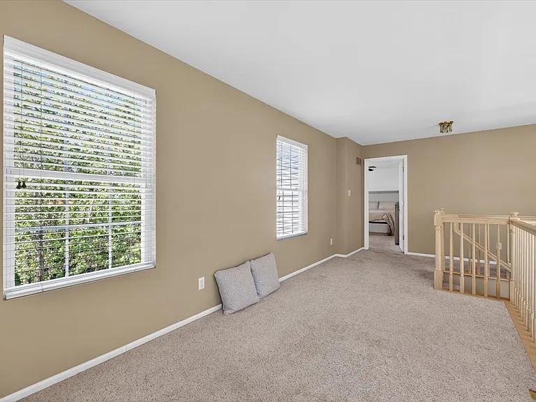 630 Cascade Lake Dr — Photo 24