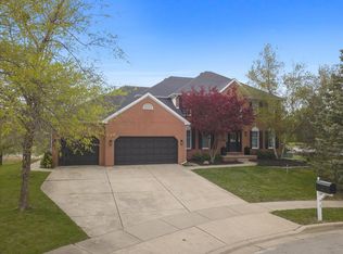 3 Pebblebrook Ct, Bloomington, IL