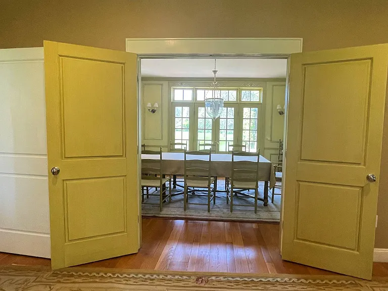 111 Cove Hollow Rd — Photo 17