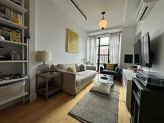 180 North Seventh Street, #308
