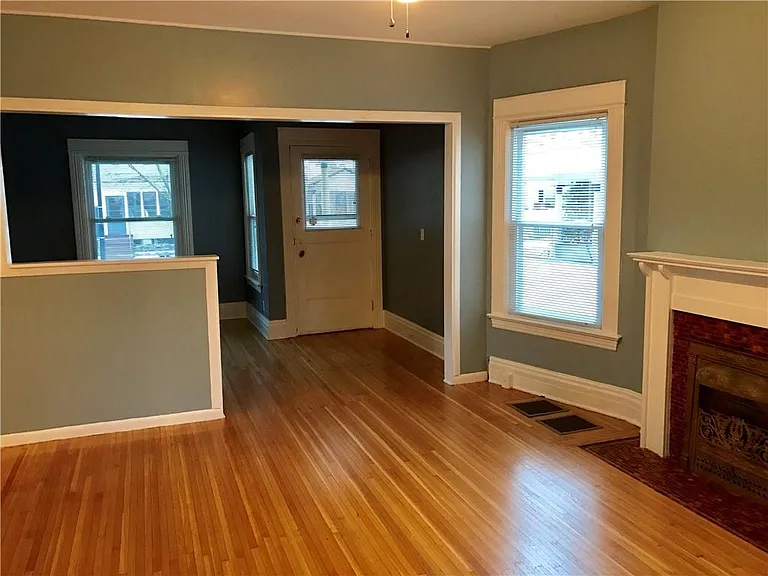 95 Avondale Park #95 — Photo 2