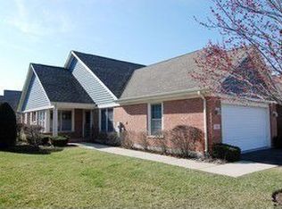 10 Wysteria Dr, Olympia Fields, IL 60461