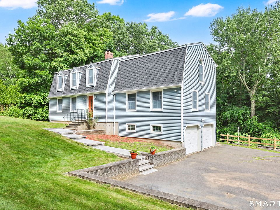 1st image of 28 Heather Lane
