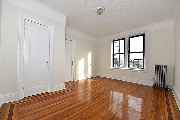 Rented by Keller Williams NYC | media 11