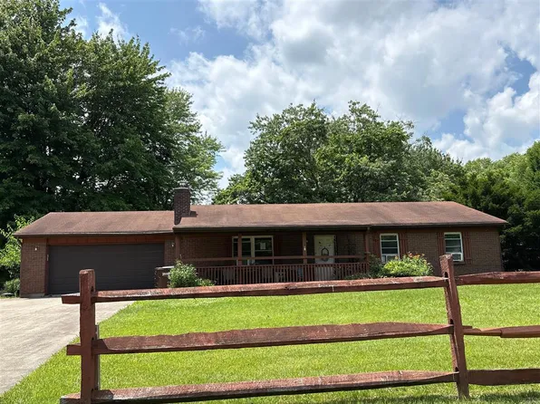 24467 Green Meadow Dr, Lawrenceburg, IN 47025