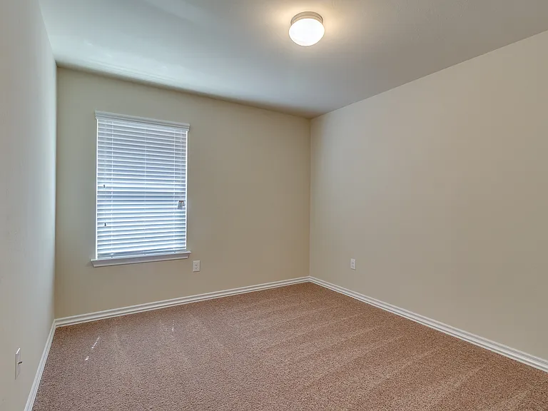 7336 NW 148th St — Photo 24