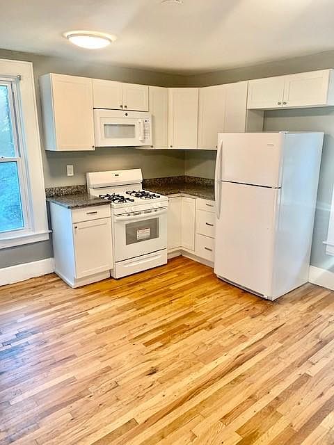 1st image of 111 Kibbee St #1