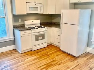 111 Kibbee St #1, Mount Clemens, MI