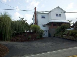 2352 Ridge Rd, Finleyville, PA 15332