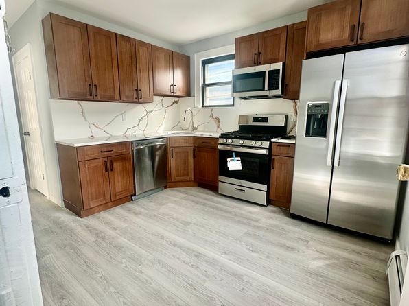1044 North Ave #1