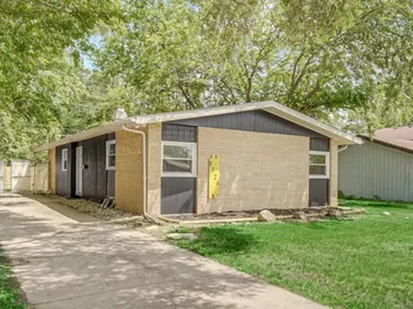 8726 Lakewood Ave, Gary, IN 46403