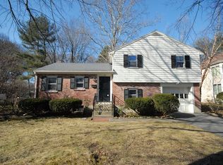 62 Evelyn Rd, Needham, MA 02494