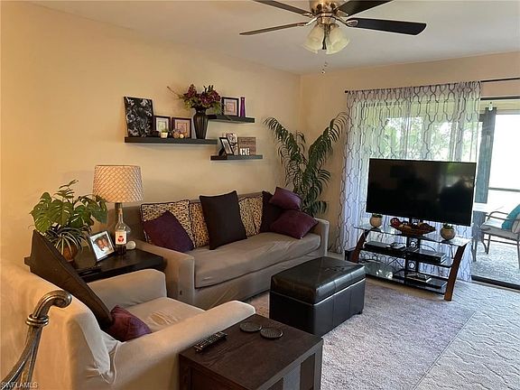 3rd image of 5985 Trailwinds Dr APT 1214