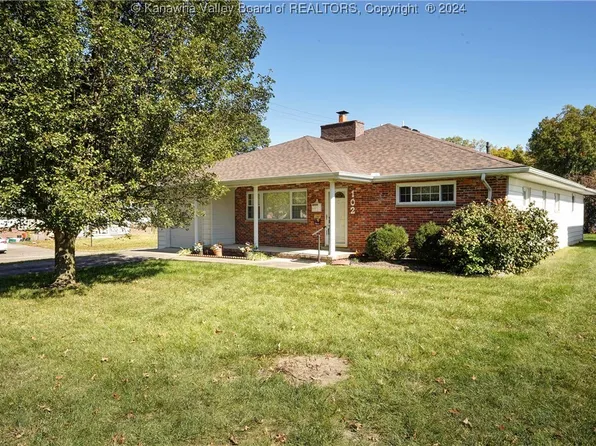 102 Sutherland Dr, Saint Albans, WV 25177
