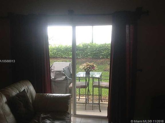 4th image of 9030 W Flagler St APT 3