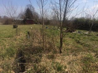 1514 Us Highway 45, Geff, IL 62842