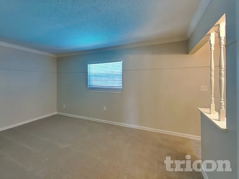 202 Faithway Dr — Photo 10