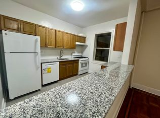 47-47 43rd St #2F, Woodside, NY 11377