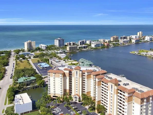 400 Flagship Dr, Naples, FL