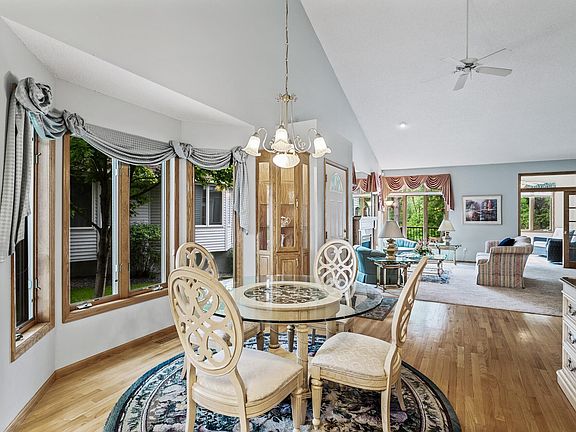 3rd image of 12571 Eagle St NW