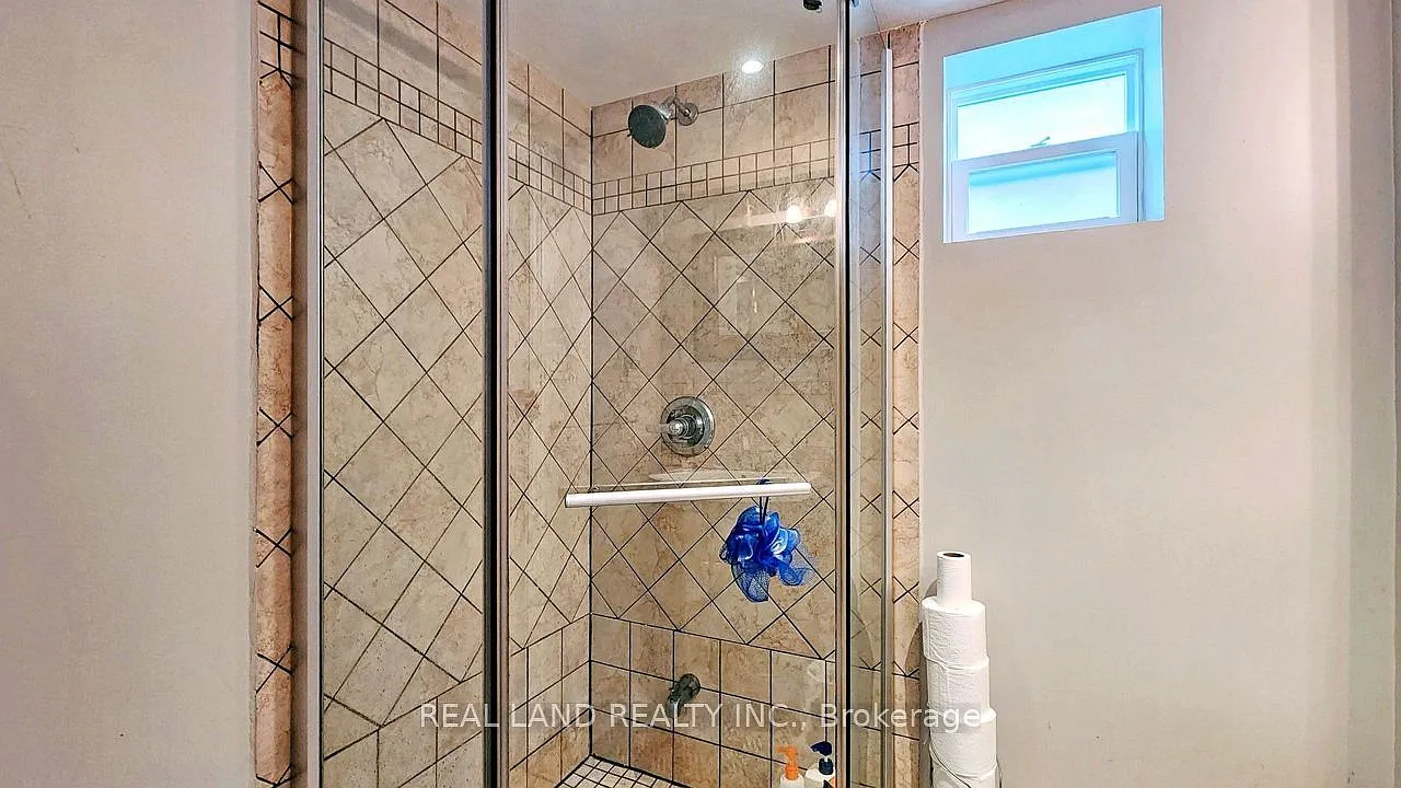 2 bed, $2,180 — Photo 2