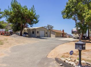 28850 Old Mine Rd, Hemet, CA 92545