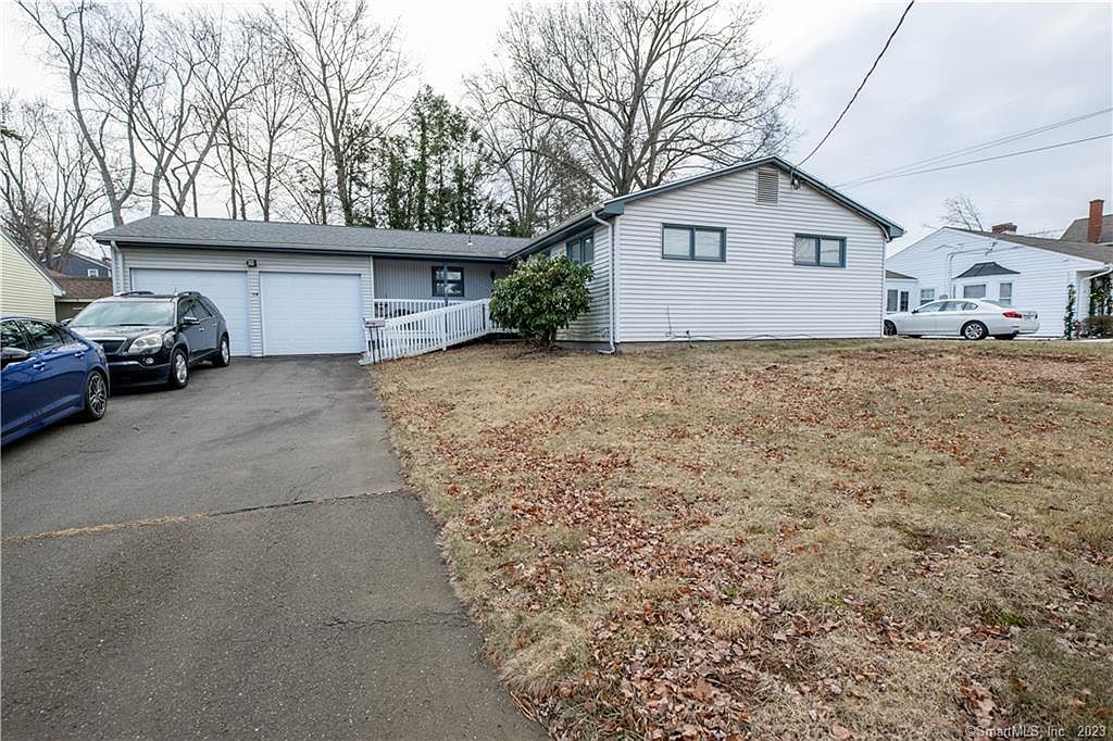 14 Howard St, Newington, CT 06111 Zillow