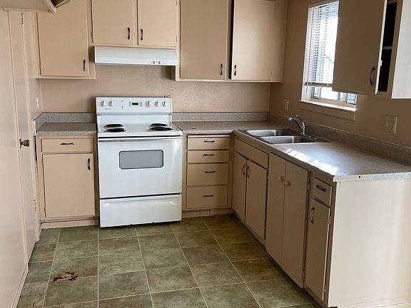 Kitchen one_11172022