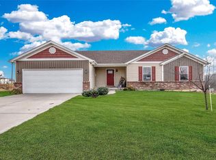 420 Meadow Spring Dr, Troy, MO 63379